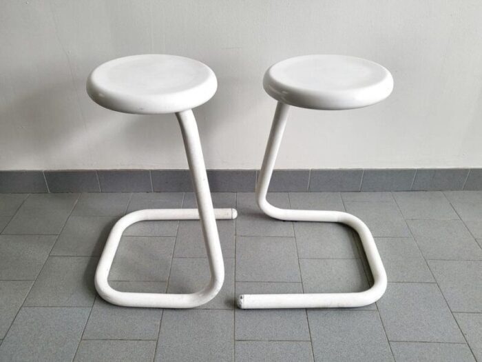 vintage paperclip k700 stools in steel by philip salmon and hugh hamilton 1980s set of 2 7963