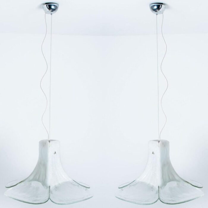 white flower pendant light by carlo nason 1960s 6